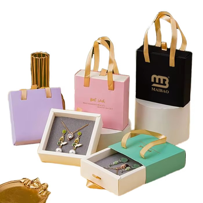 Drawer box for luxury gift