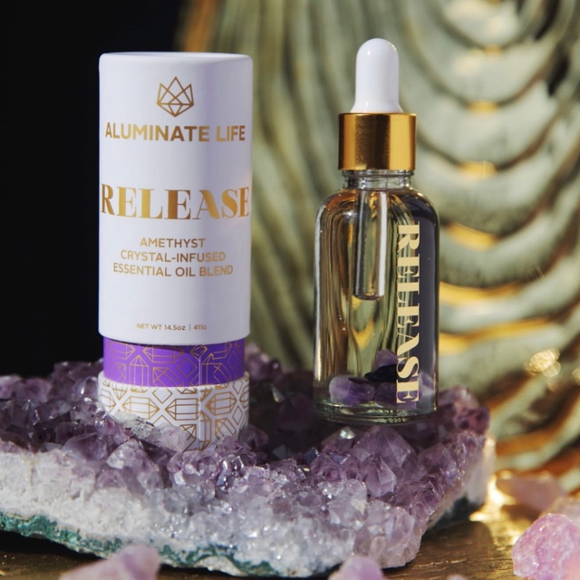 Use Soy Ink Printed Customized Matt Lamination Design Paper Tube Packaging For Essential Oil Perfume Bottles
