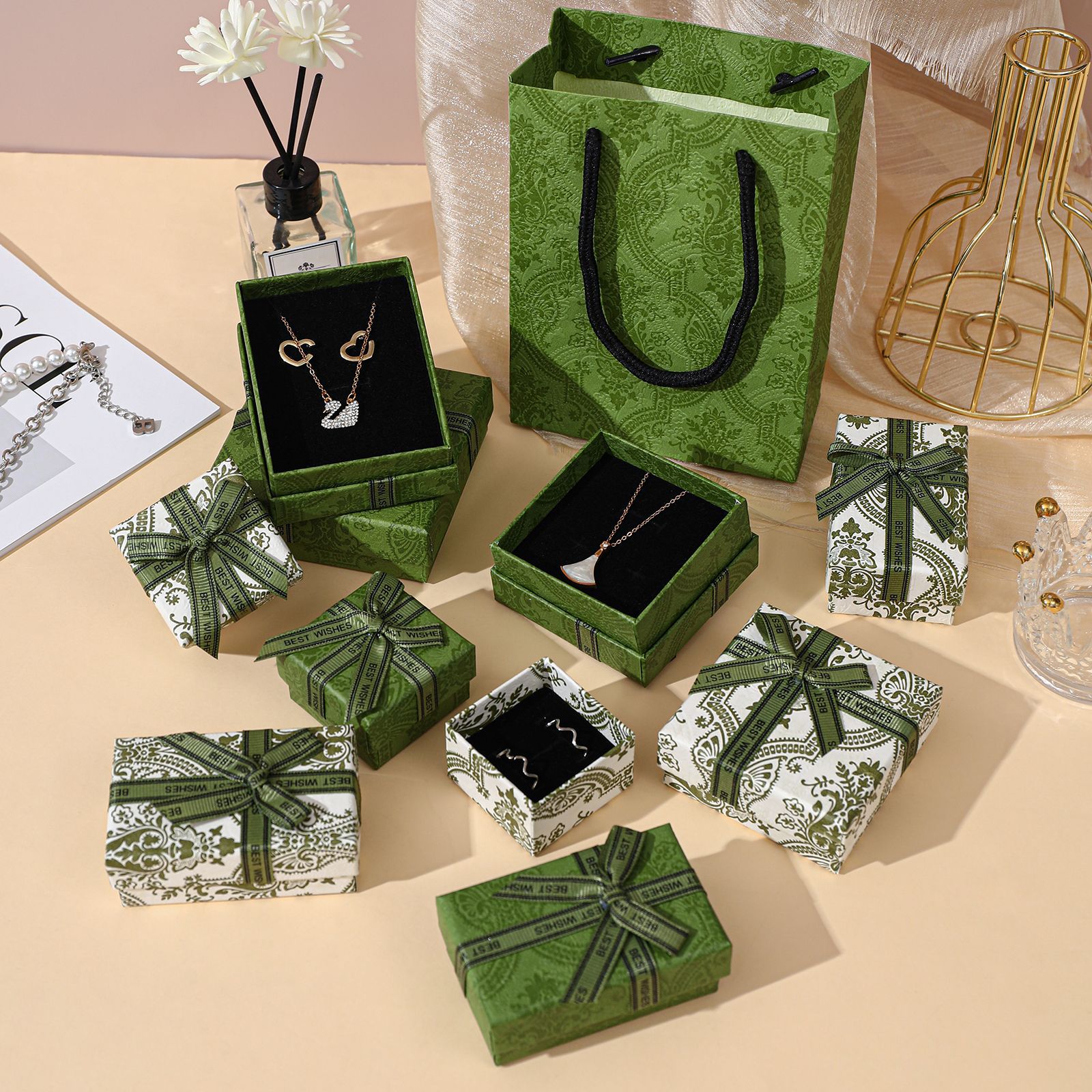 Heaven And Earth Box Packaging for Earrings Rings Watch
